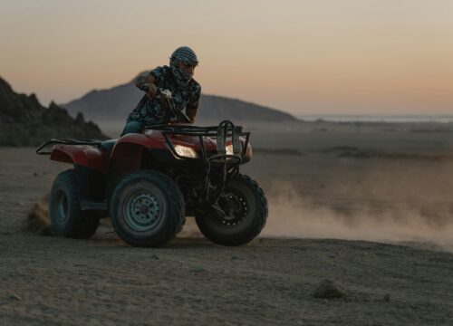Hurghada Desert Safari Quad Buggy et Jeep Safari et dîner barbecue